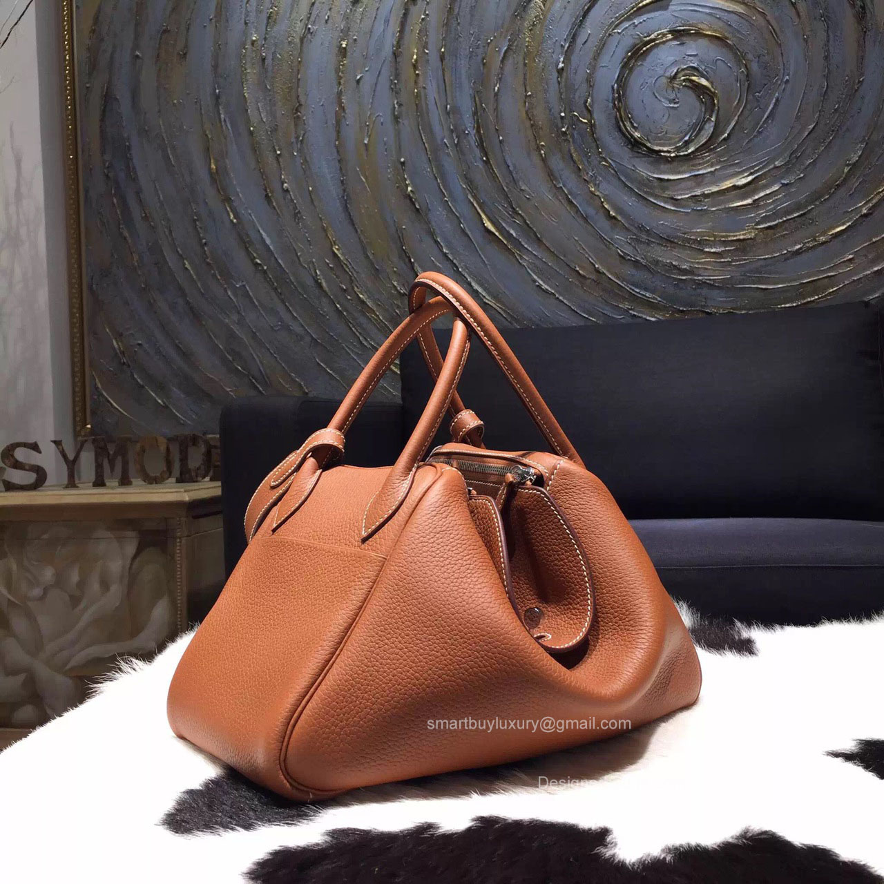 Hermes Lindy 26 Bag in Gold CK37 Clemence Leather Handstitched